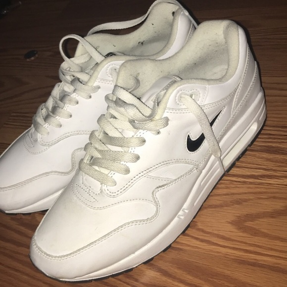 Nike Air Max Jewel - Picture 2 of 3